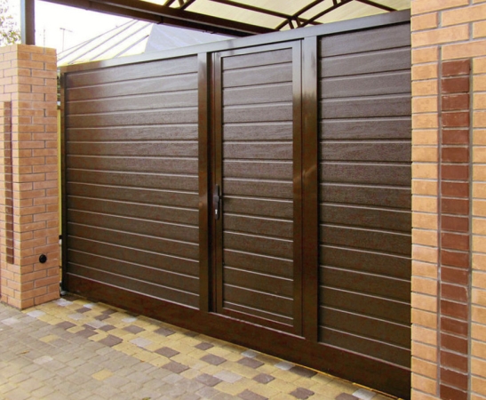 Ворота с калиткой в Моздоке