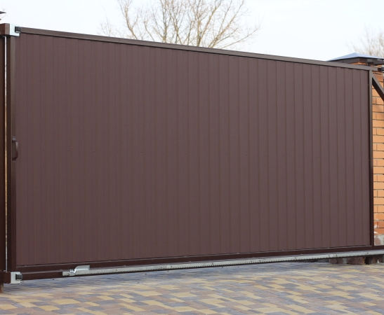 Откатные ворота в Моздоке