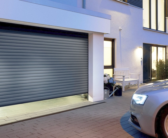 Ворота из роллетного профиля в Моздоке